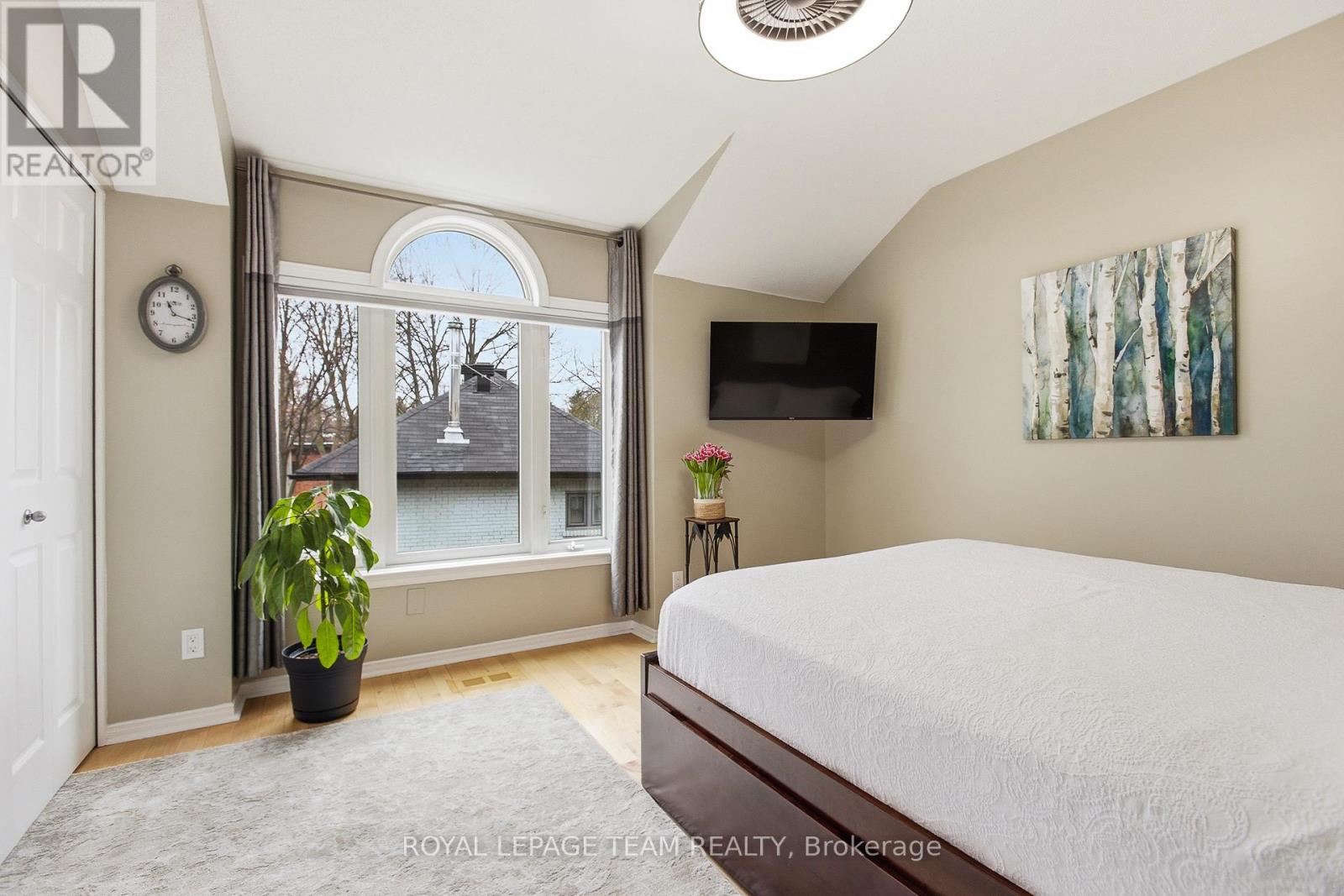 10 Cornerstone Private, Ottawa, Ontario  K2P 2N3 - Photo 15 - X13003552