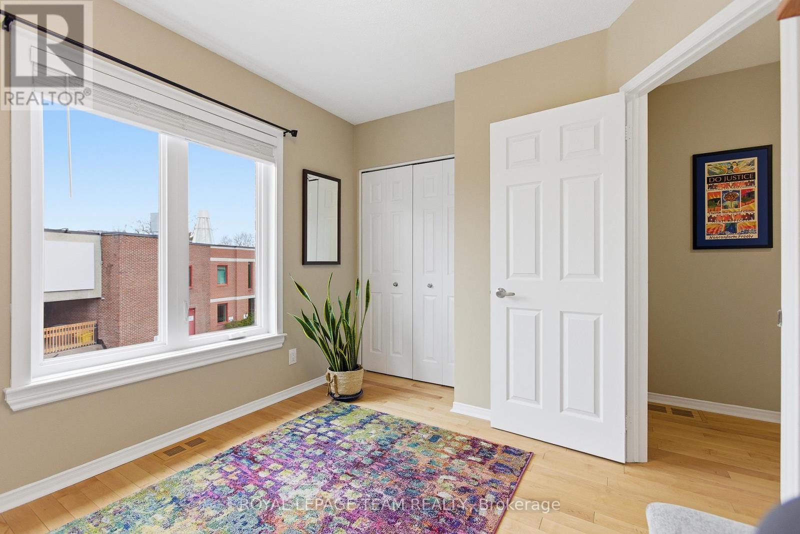 10 Cornerstone Private, Ottawa, Ontario  K2P 2N3 - Photo 18 - X13003552