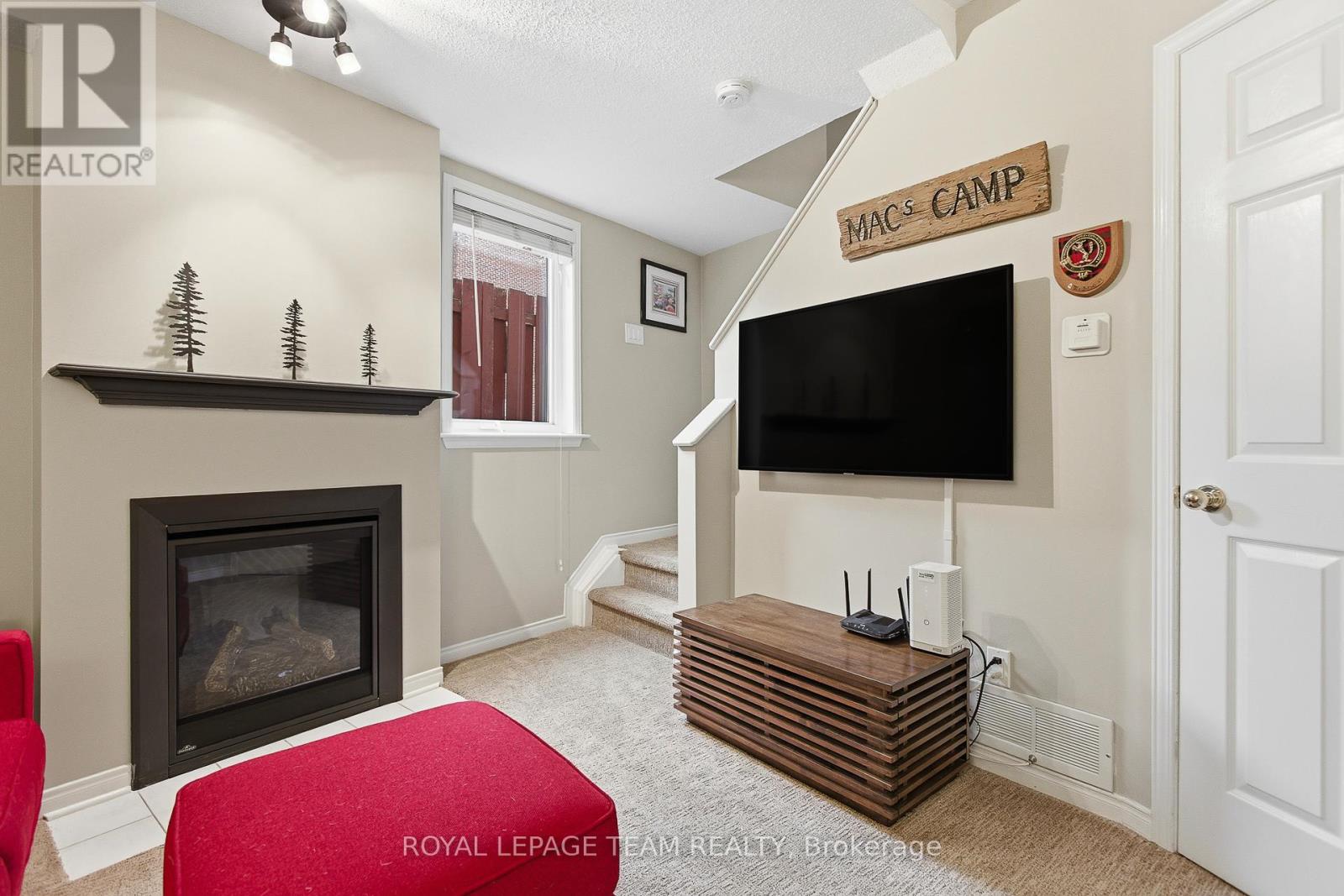 10 Cornerstone Private, Ottawa, Ontario  K2P 2N3 - Photo 25 - X13003552