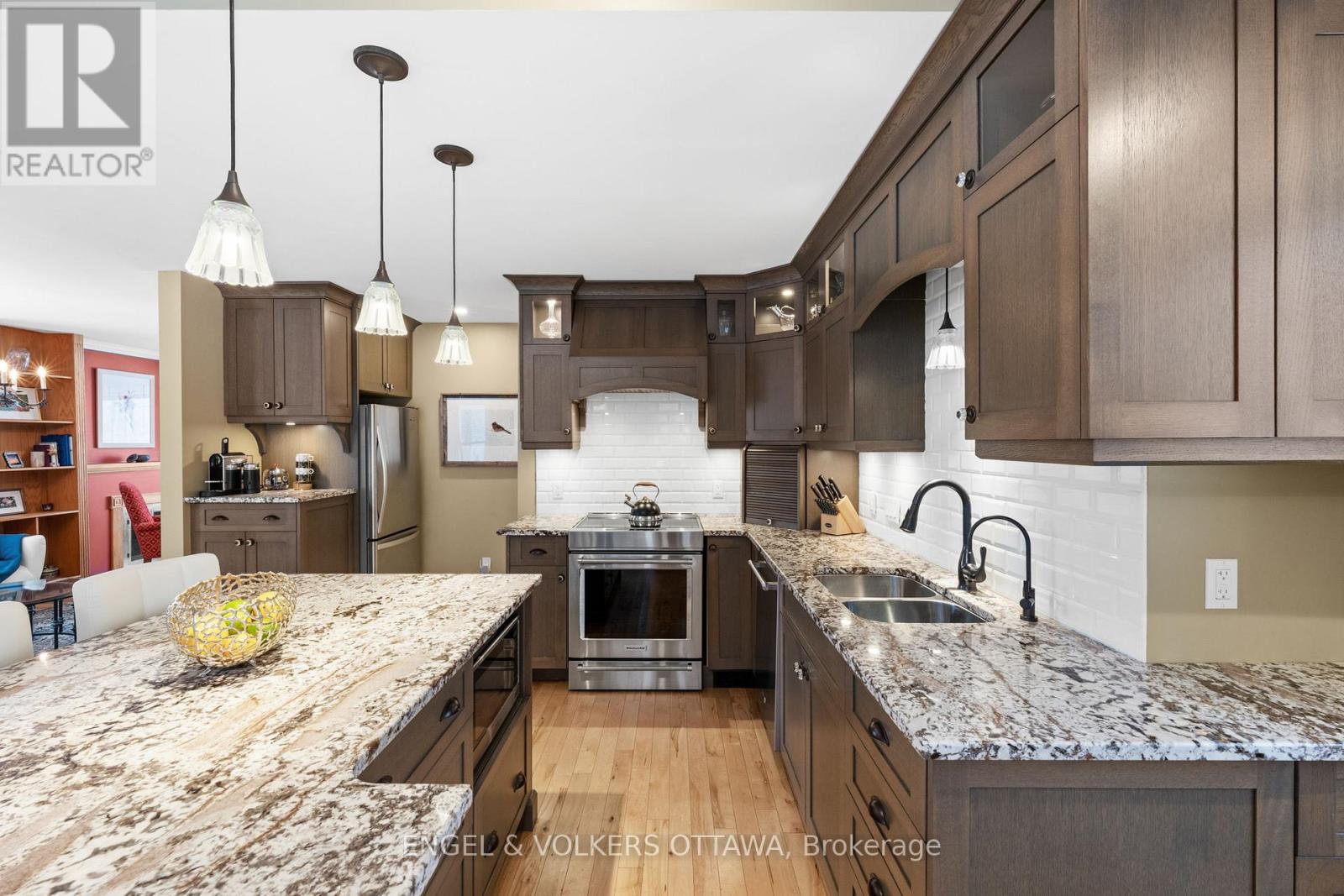 1105 Edward Street, Ottawa, Ontario  K4M 1G8 - Photo 8 - X13003586