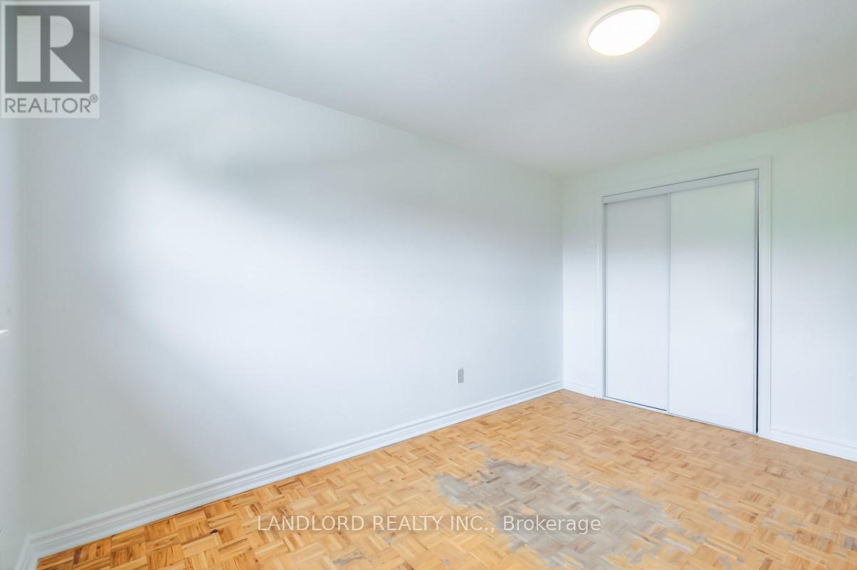 30 - 2830 Midland Avenue, Toronto, Ontario  M1S 1S4 - Photo 22 - E13003438