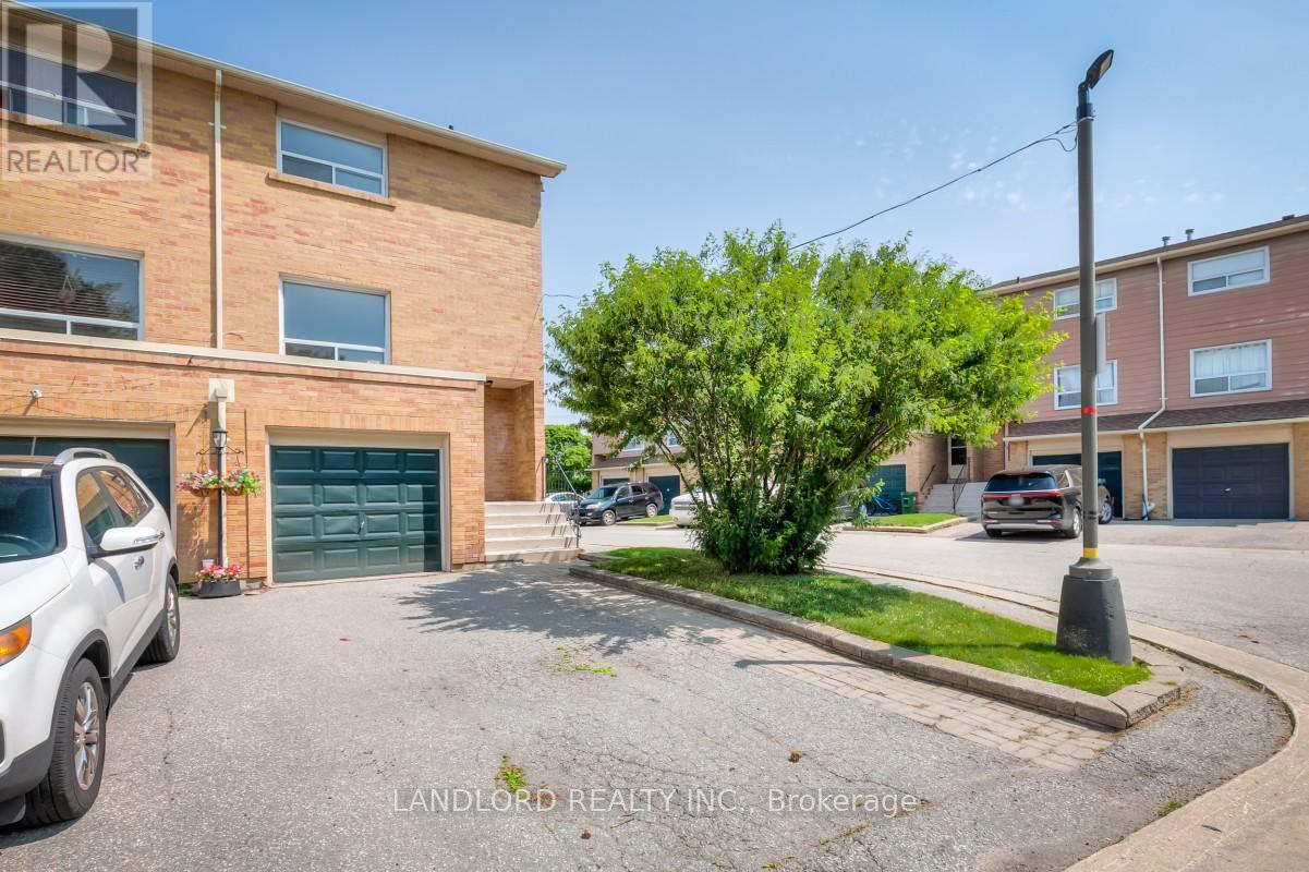 30 - 2830 Midland Avenue, Toronto, Ontario  M1S 1S4 - Photo 3 - E13003438