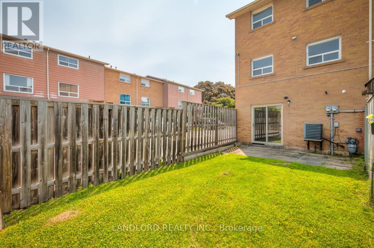 30 - 2830 Midland Avenue, Toronto, Ontario  M1S 1S4 - Photo 34 - E13003438