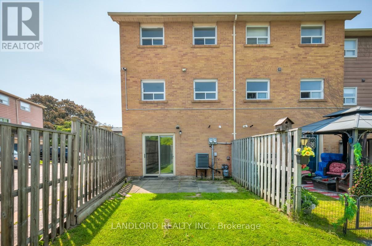 30 - 2830 Midland Avenue, Toronto, Ontario  M1S 1S4 - Photo 35 - E13003438