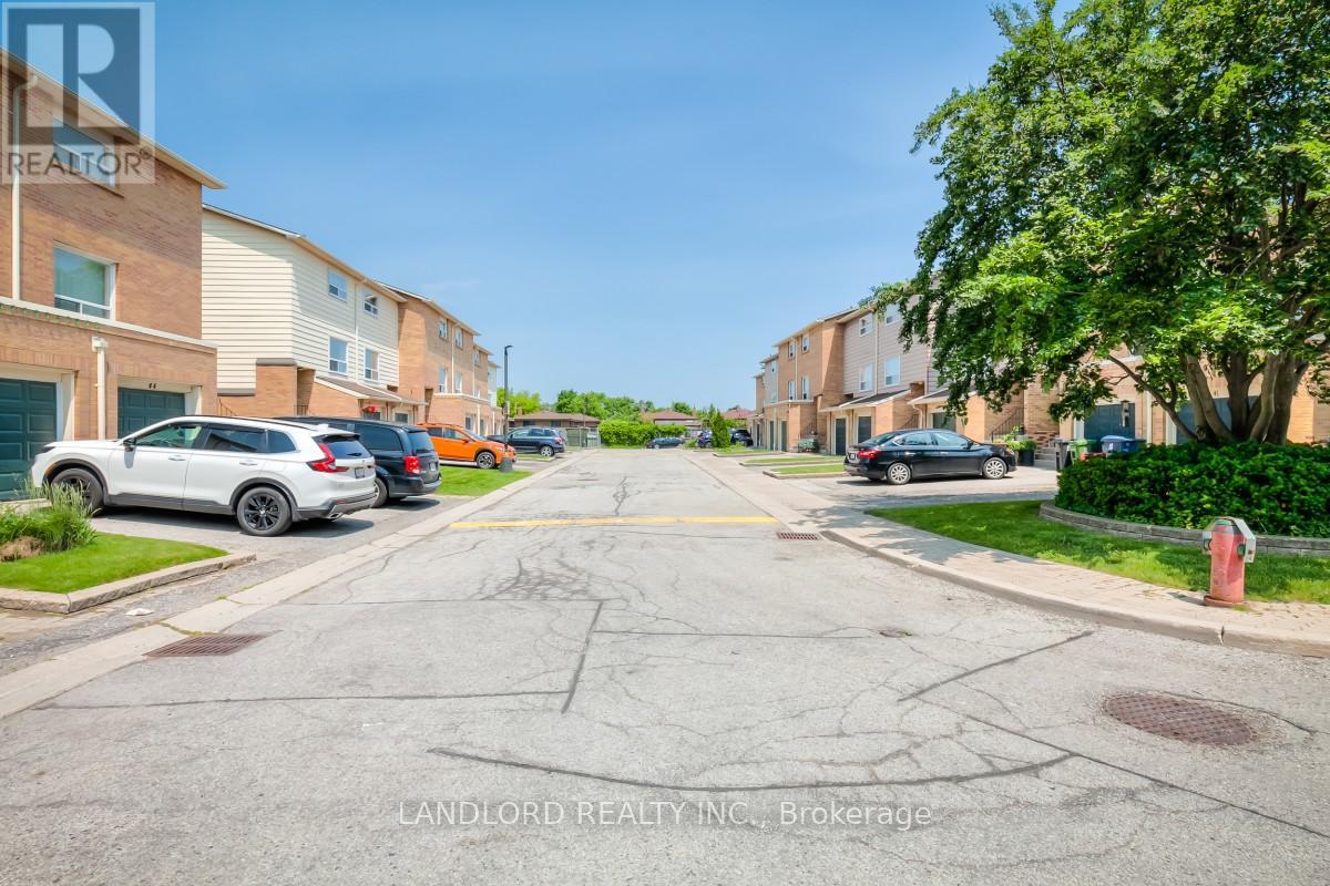 30 - 2830 Midland Avenue, Toronto, Ontario  M1S 1S4 - Photo 43 - E13003438