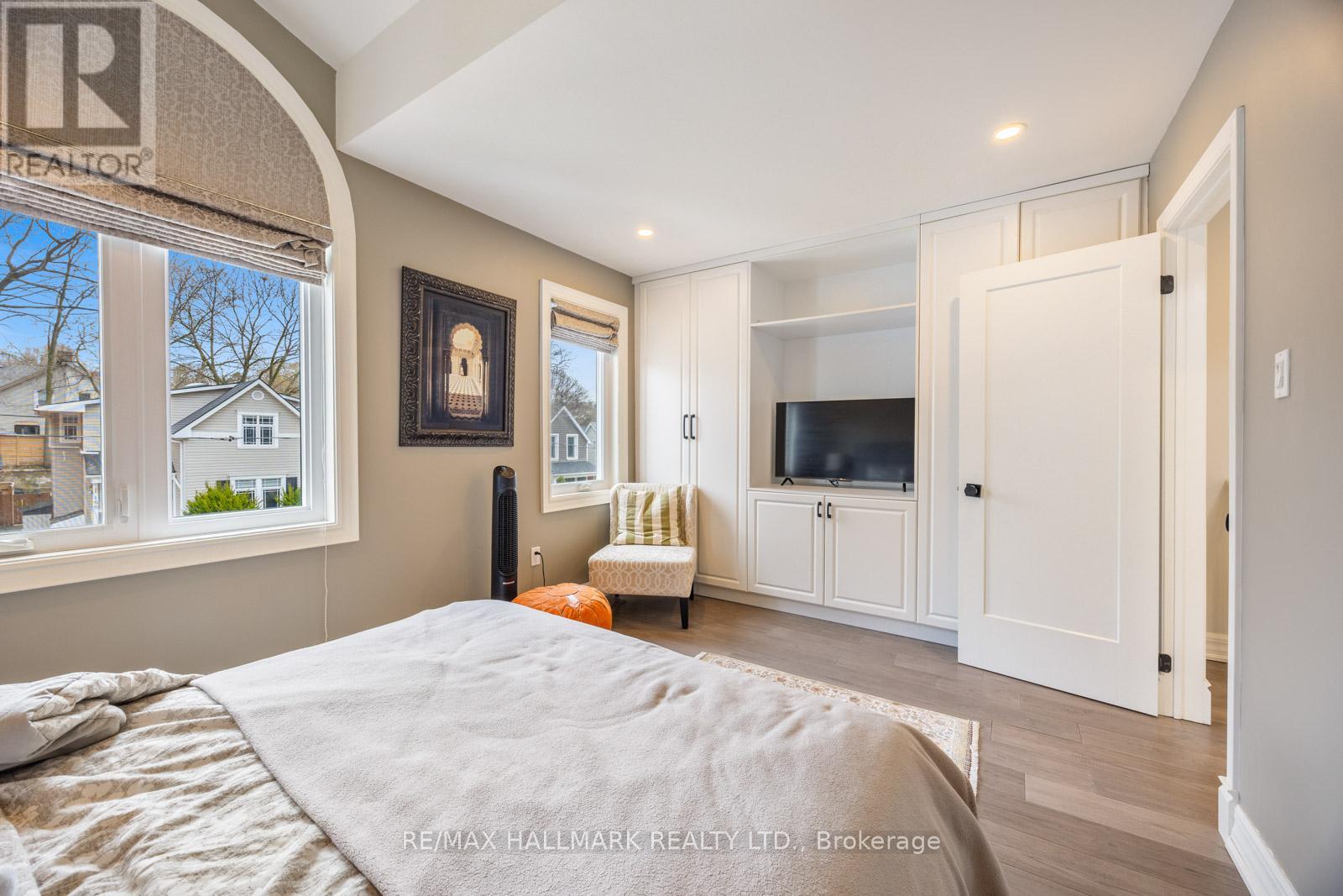 158 Wheeler Avenue, Toronto, Ontario  M4L 3V4 - Photo 18 - E13003458