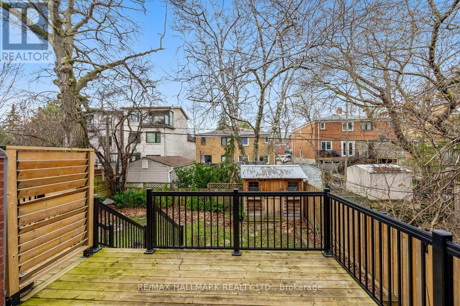 158 Wheeler Avenue, Toronto, Ontario  M4L 3V4 - Photo 25 - E13003458