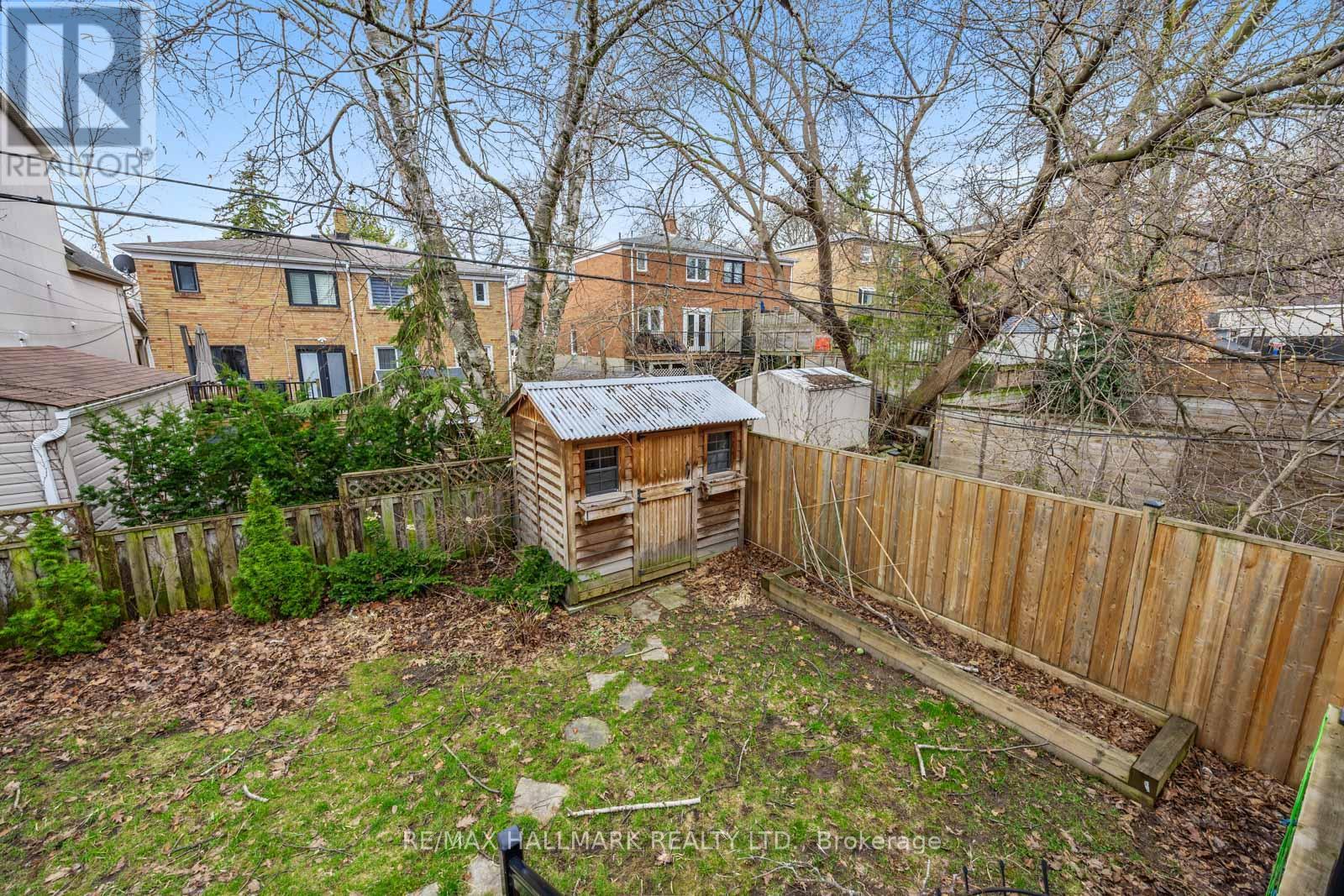 158 Wheeler Avenue, Toronto, Ontario  M4L 3V4 - Photo 27 - E13003458