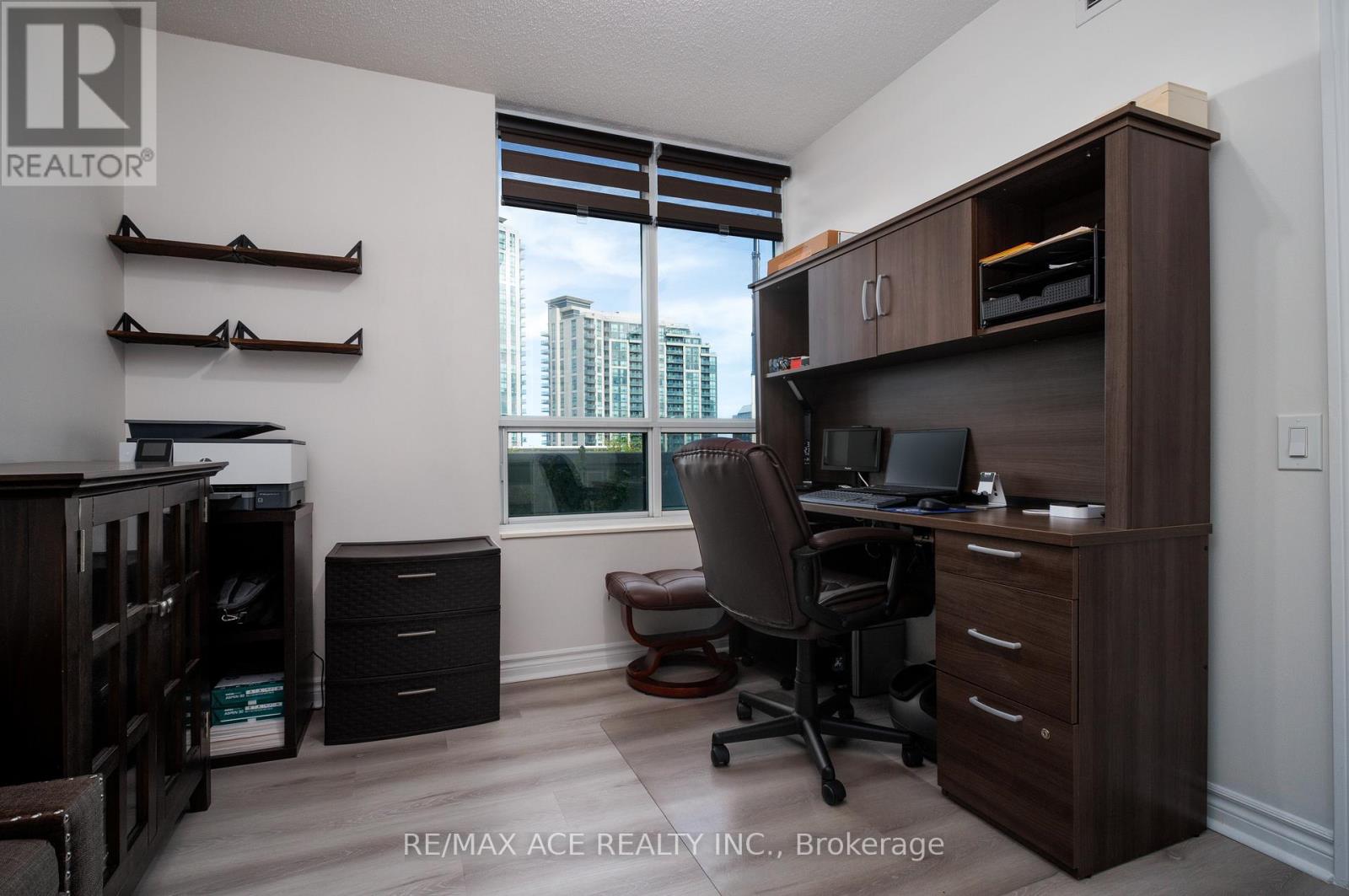 210 - 61 Town Centre Court, Toronto, Ontario  M1P 5C5 - Photo 13 - E13003602