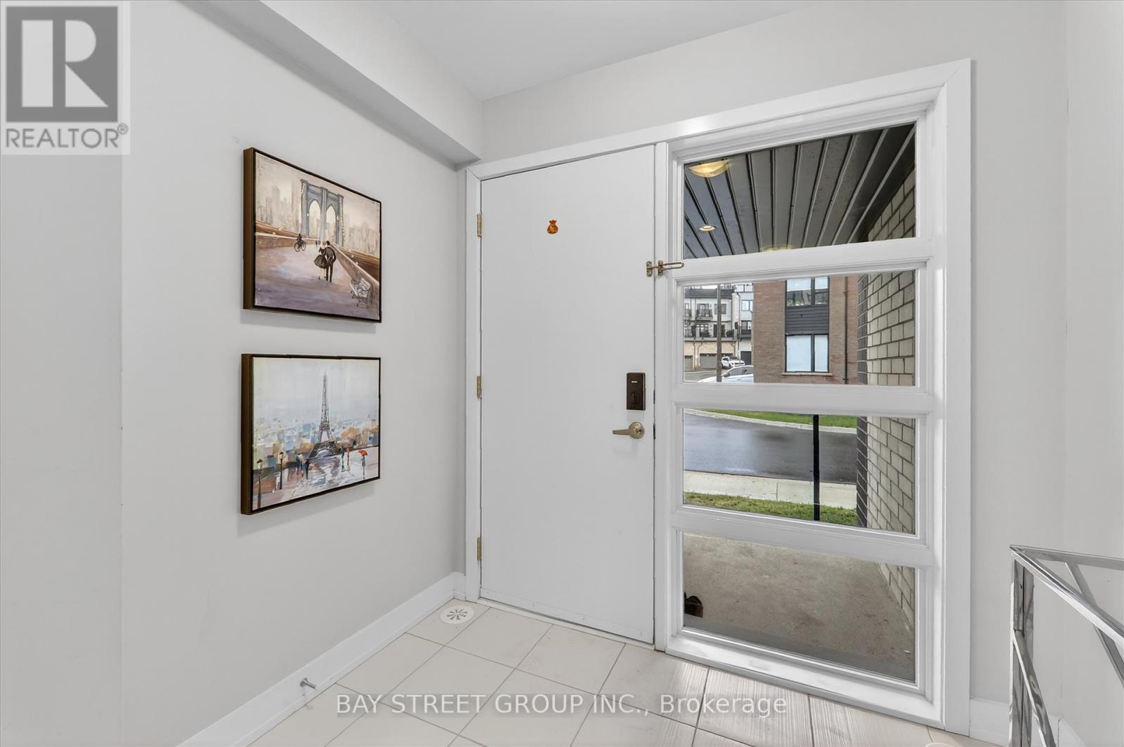 23 Schmidt Lane, Markham, Ontario  L6C 3L7 - Photo 3 - N13003382