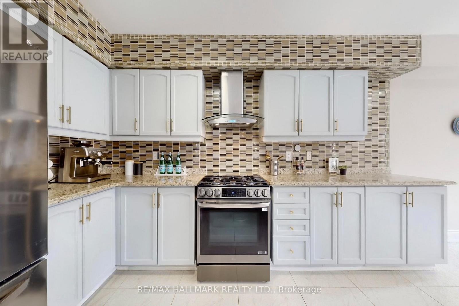 17 Durango Drive, Richmond Hill, Ontario  L4S 2W5 - Photo 14 - N13003410