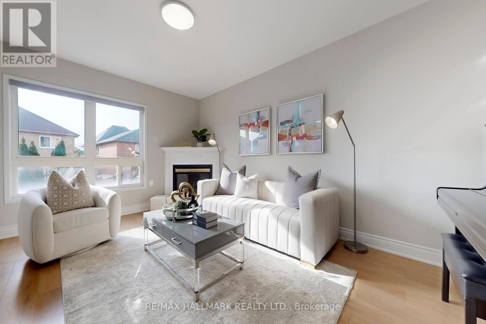 17 Durango Drive, Richmond Hill, Ontario  L4S 2W5 - Photo 7 - N13003410