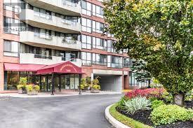 505 - 100 Observatory Lane, Richmond Hill, Ontario  L4C 1T4 - Photo 2 - N13003510