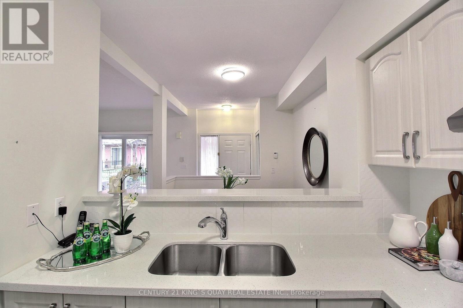 23a - 2 Alpen Way, Markham, Ontario  L3R 4G1 - Photo 12 - N13003580