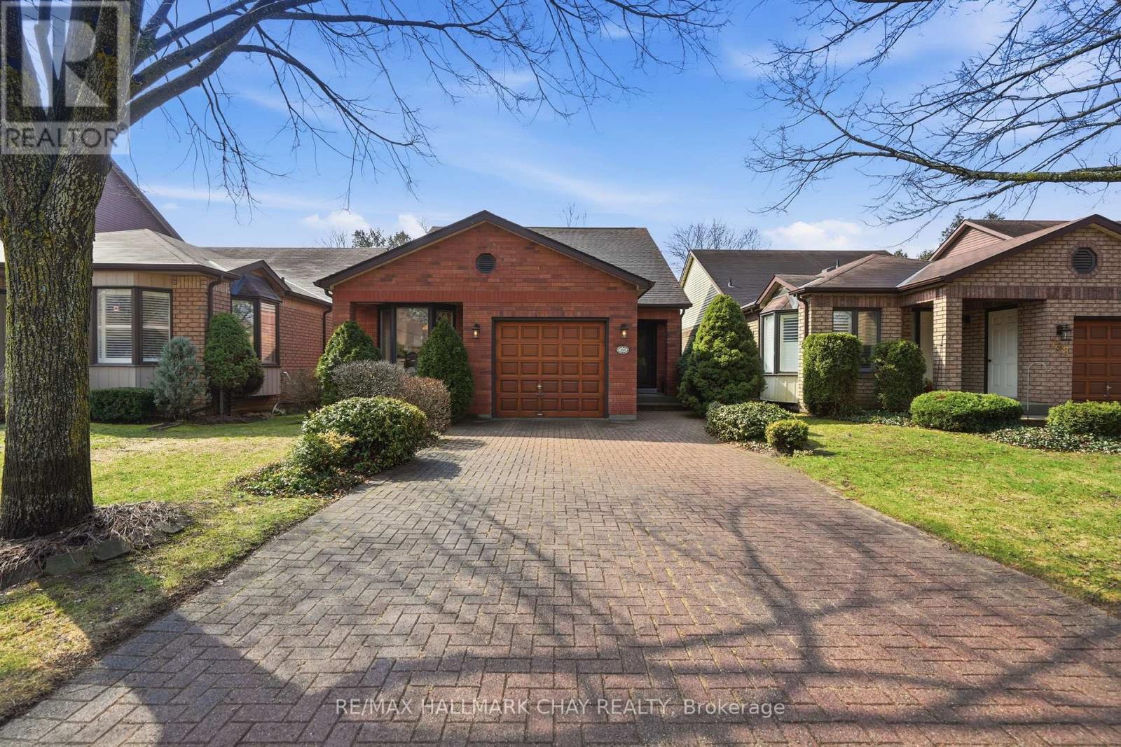 200 Riverview Road, New Tecumseth, Ontario  L9R 1Y2 - Photo 2 - N13003620