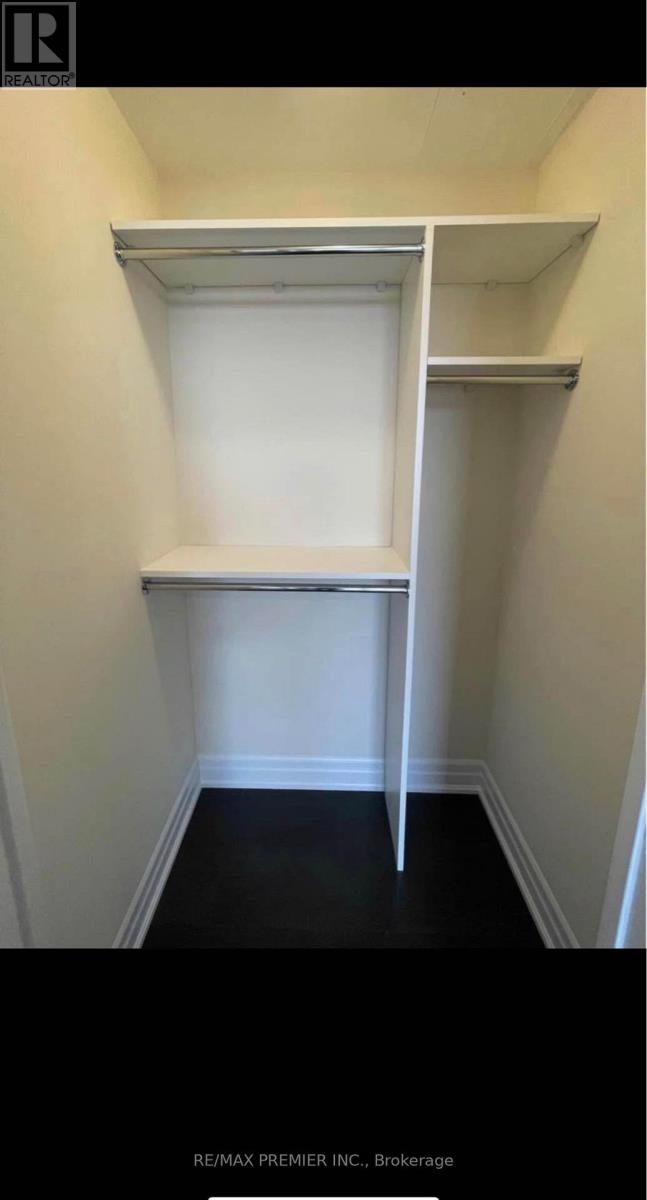 1410 - 9085 Jane Street, Vaughan, Ontario  L4K 0L8 - Photo 10 - N13003628