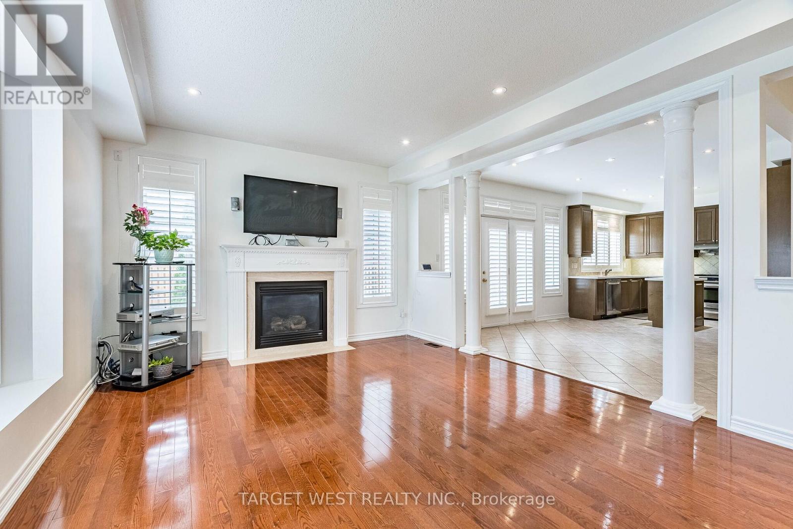 9 Olivia Marie Road, Brampton, Ontario  L6Y 0M5 - Photo 12 - W12999244