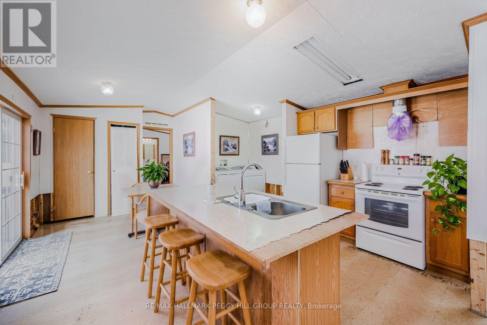 4105 Haines Street, Severn, Ontario  L3V 0V4 - Photo 3 - S13003584