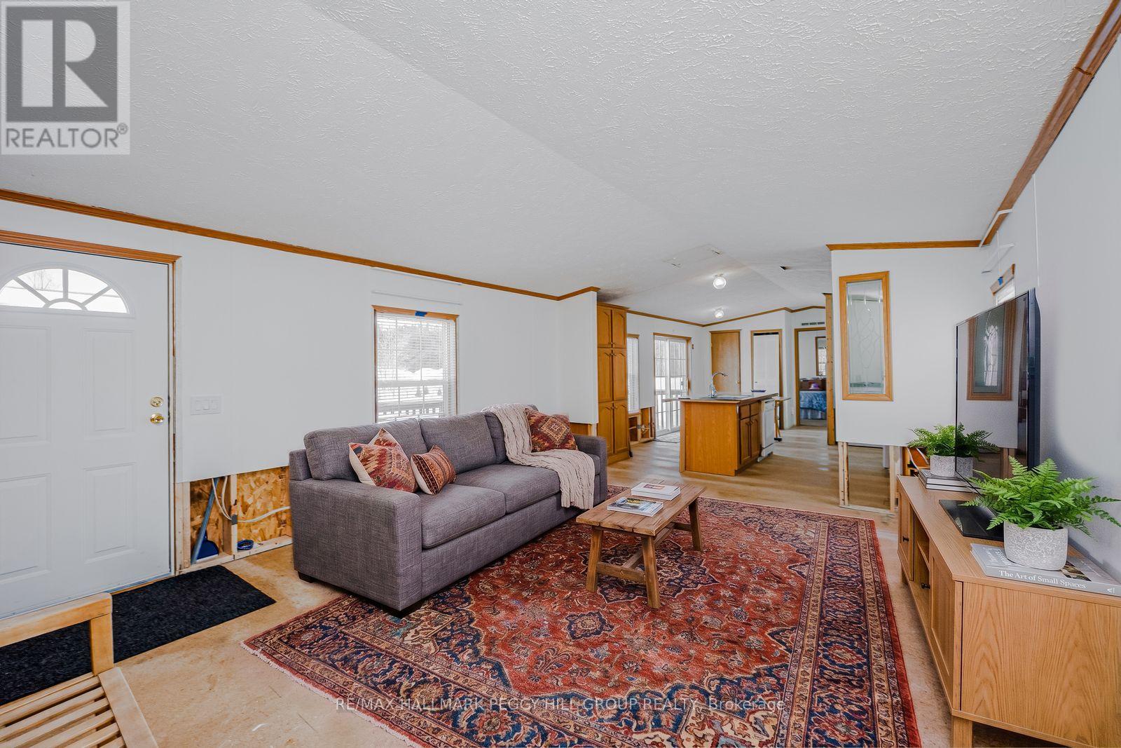 4105 Haines Street, Severn, Ontario  L3V 0V4 - Photo 4 - S13003584