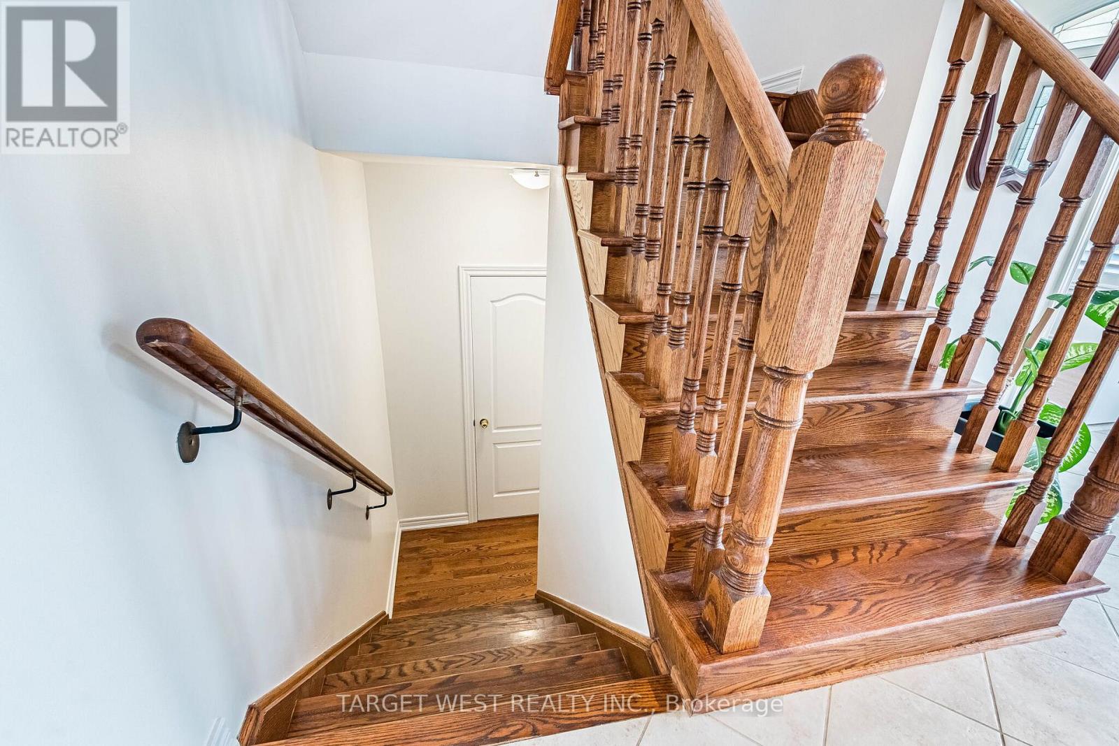 9 Olivia Marie Road, Brampton, Ontario  L6Y 0M5 - Photo 38 - W12999244