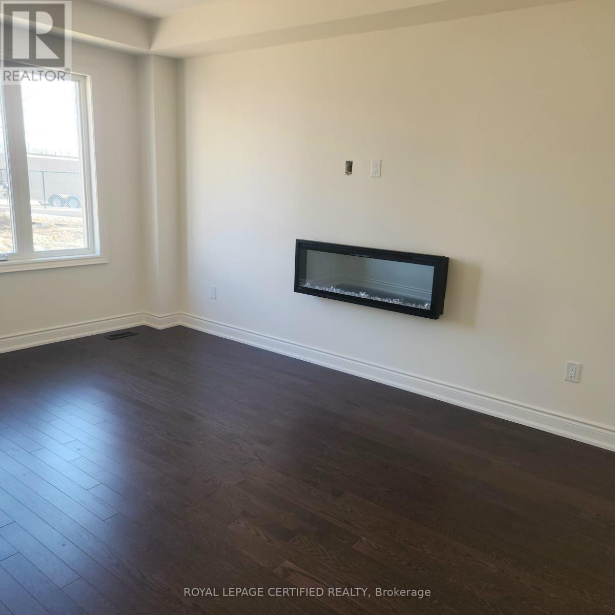 172 Bloomfield Crescent, Cambridge, Ontario  N1R 5S2 - Photo 4 - X12986600