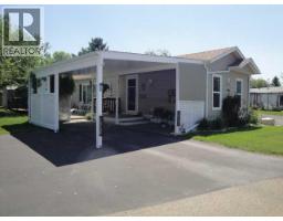 2916 33A Avenue S, Lethbridge, Alberta