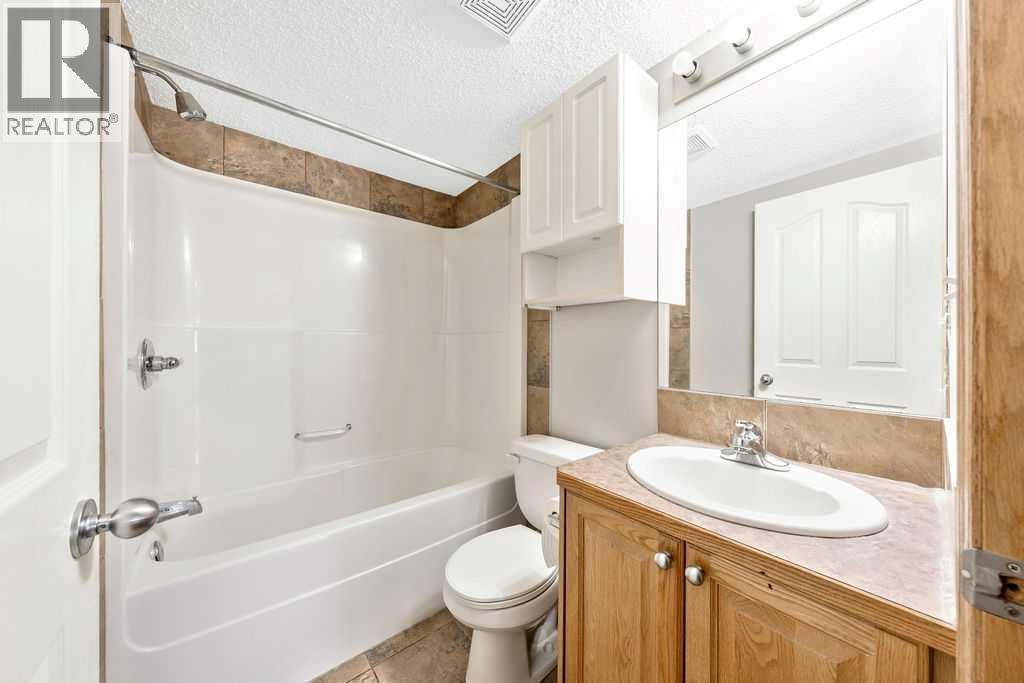 103, 92 Saddletree Court NE, Calgary, Alberta  T3J 0K9 - Photo 10 - A2283161