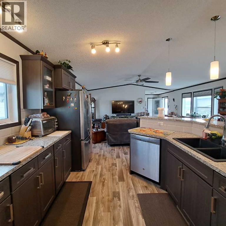 212 Engineer Avenue, Coaldale, Alberta  T1M 0A9 - Photo 12 - A2279515