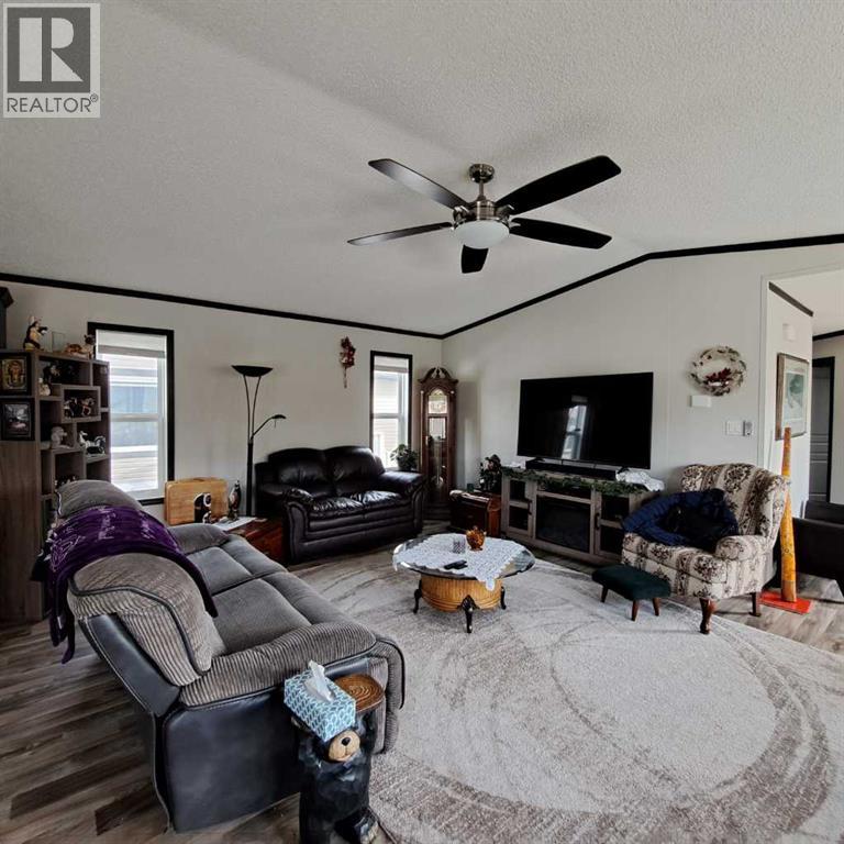 212 Engineer Avenue, Coaldale, Alberta  T1M 0A9 - Photo 10 - A2279515