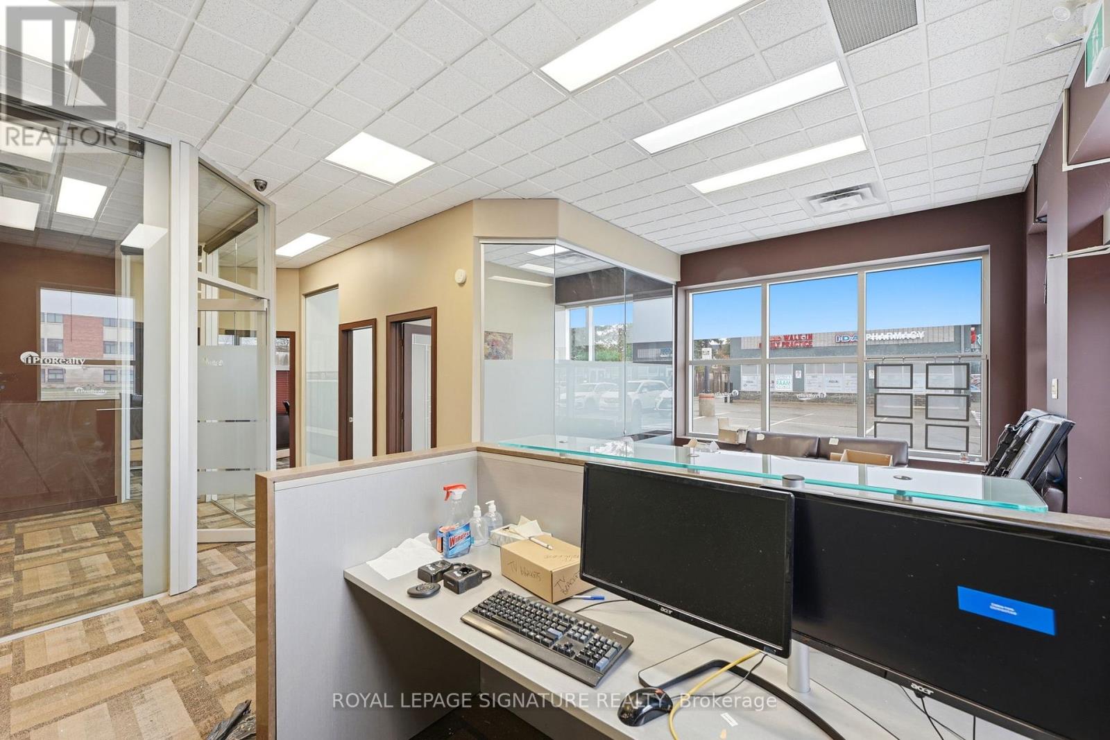 158 Guelph Street, Halton Hills, Ontario  L7G 4A6 - Photo 7 - W13003396