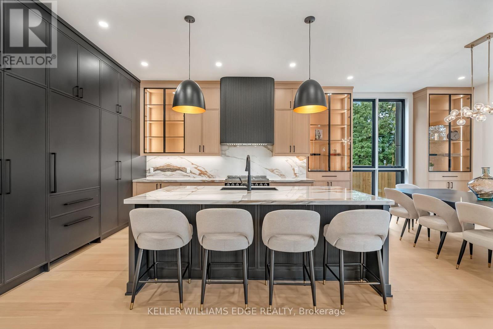 144 Mansfield Drive S, Oakville, Ontario  L6H 1K4 - Photo 5 - W13003406