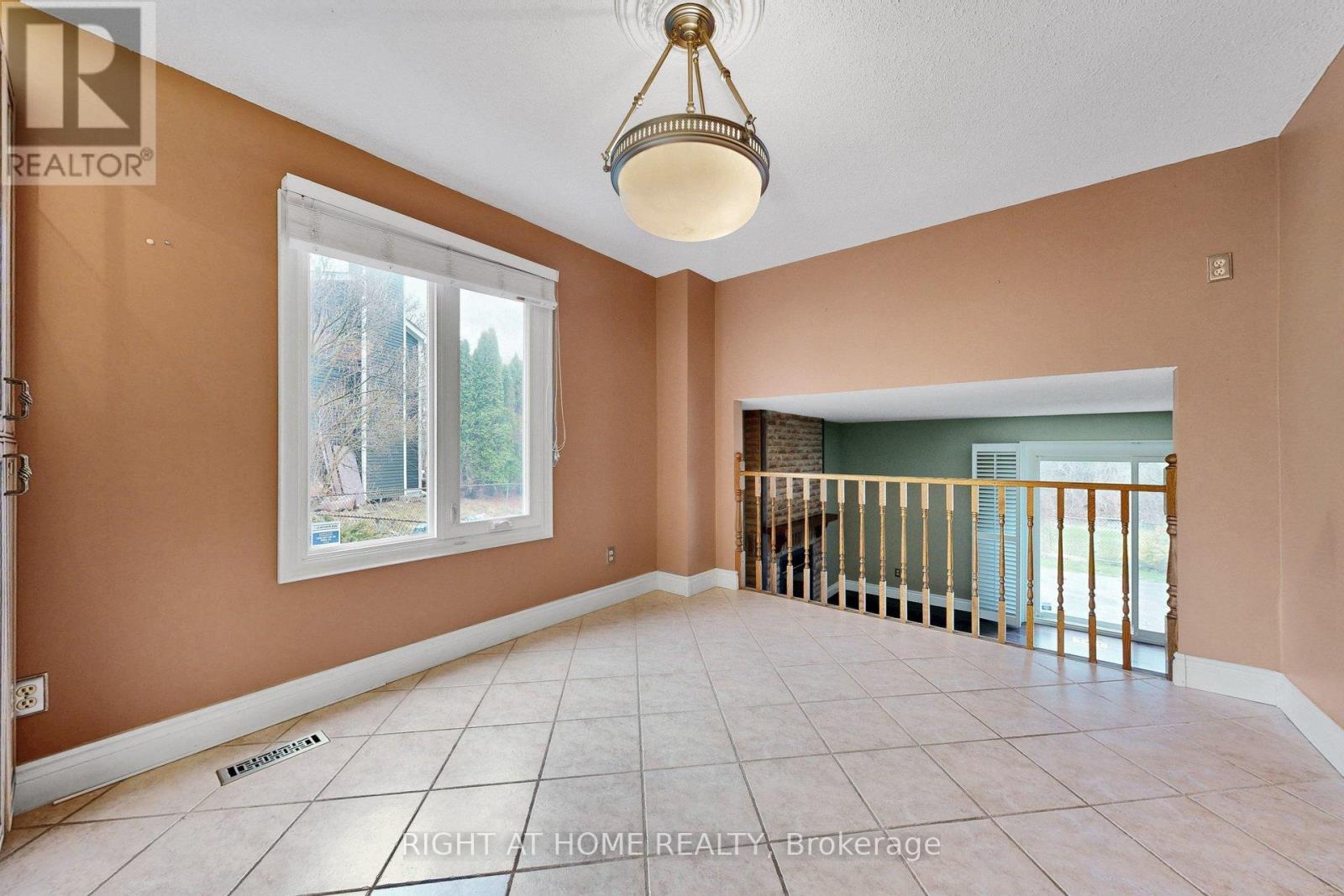 22 Blueridge Square, Brampton, Ontario  L6Z 1A1 - Photo 13 - W13003422