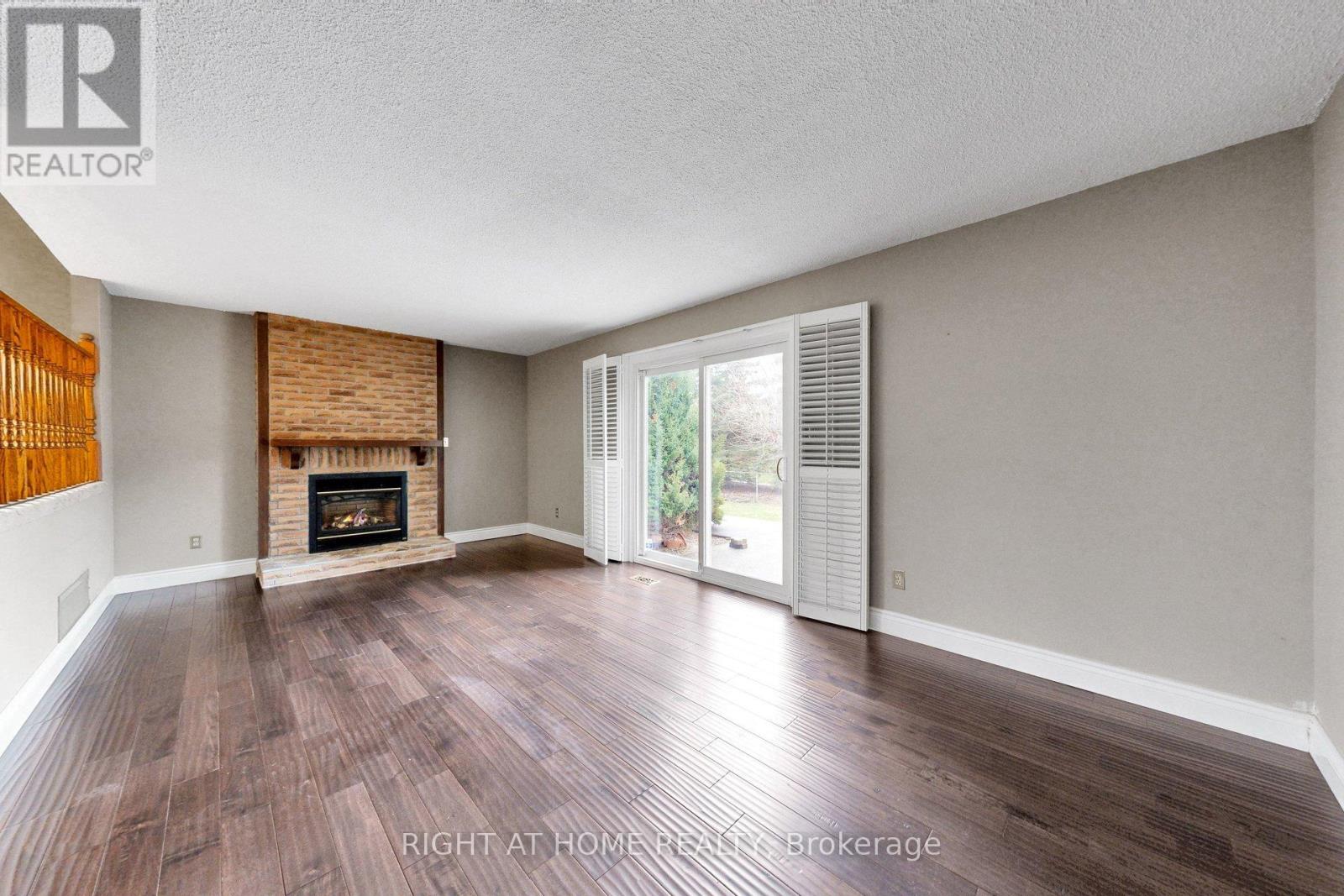 22 Blueridge Square, Brampton, Ontario  L6Z 1A1 - Photo 15 - W13003422