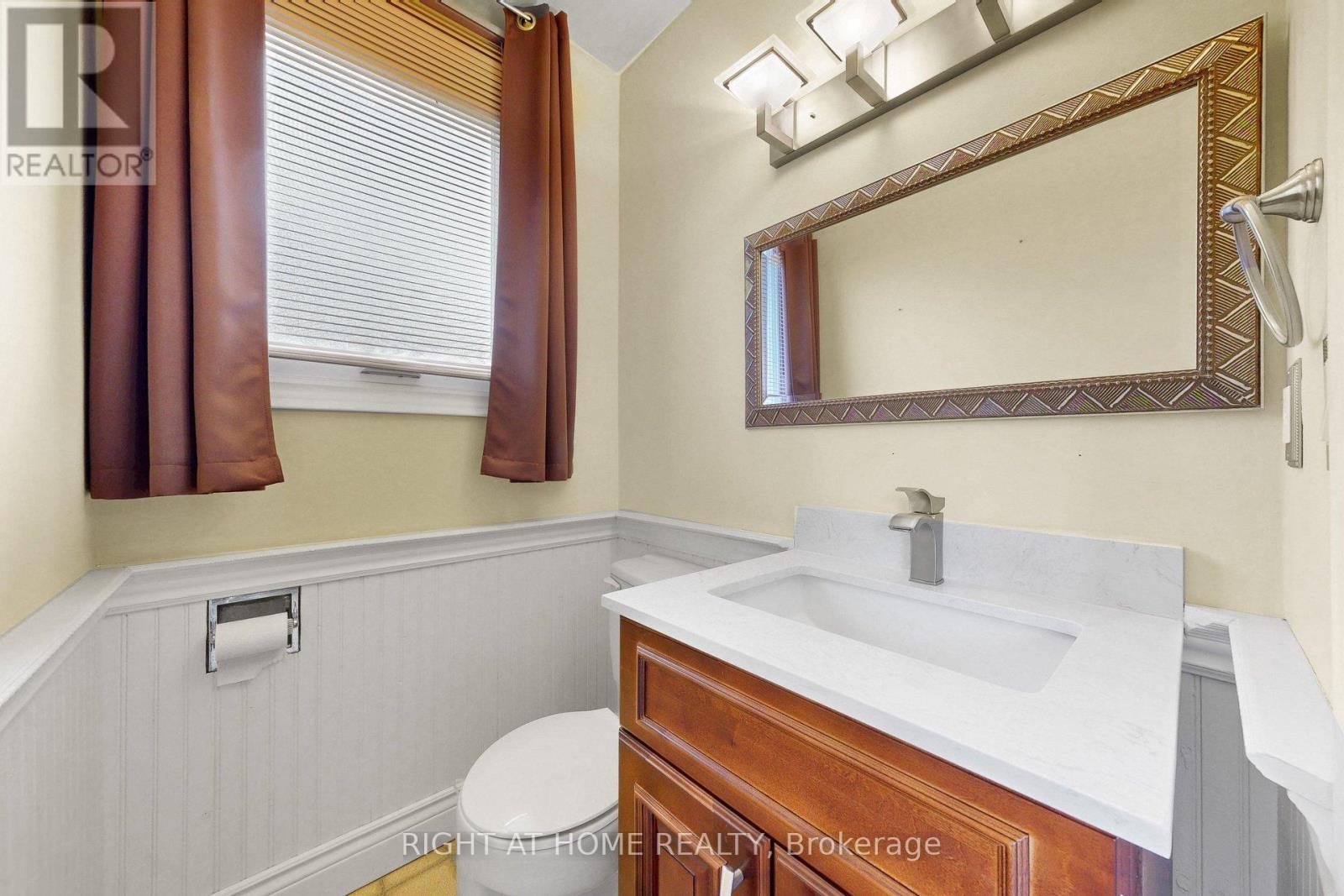 22 Blueridge Square, Brampton, Ontario  L6Z 1A1 - Photo 27 - W13003422