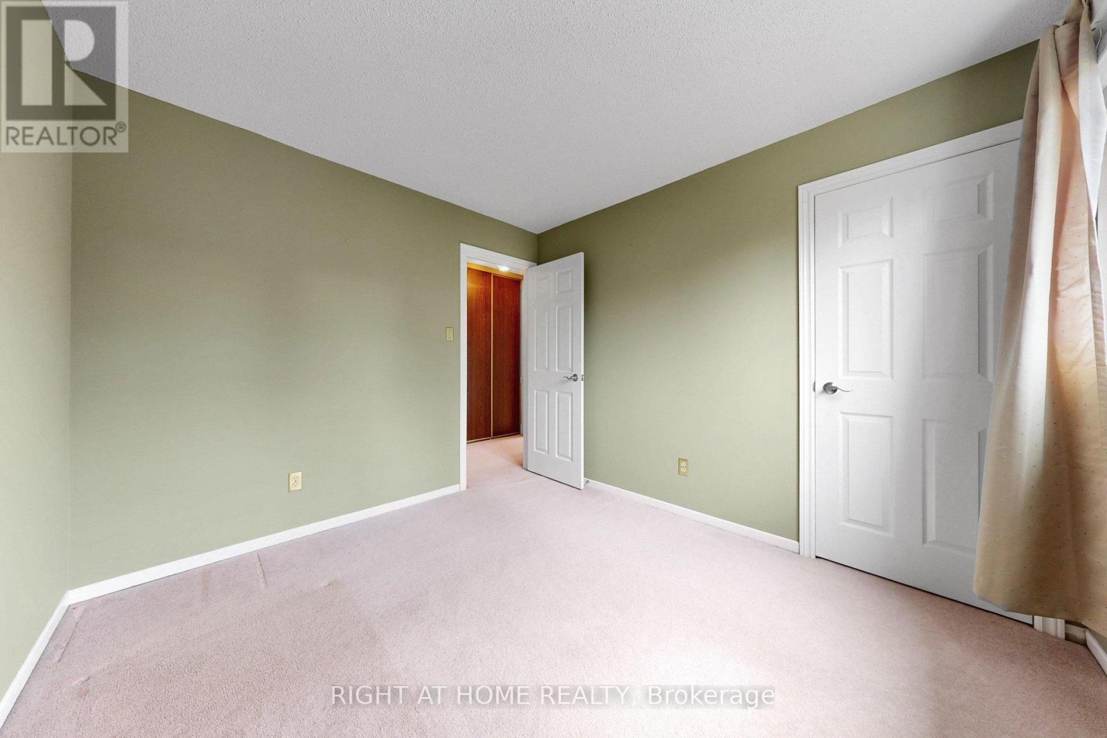 22 Blueridge Square, Brampton, Ontario  L6Z 1A1 - Photo 30 - W13003422