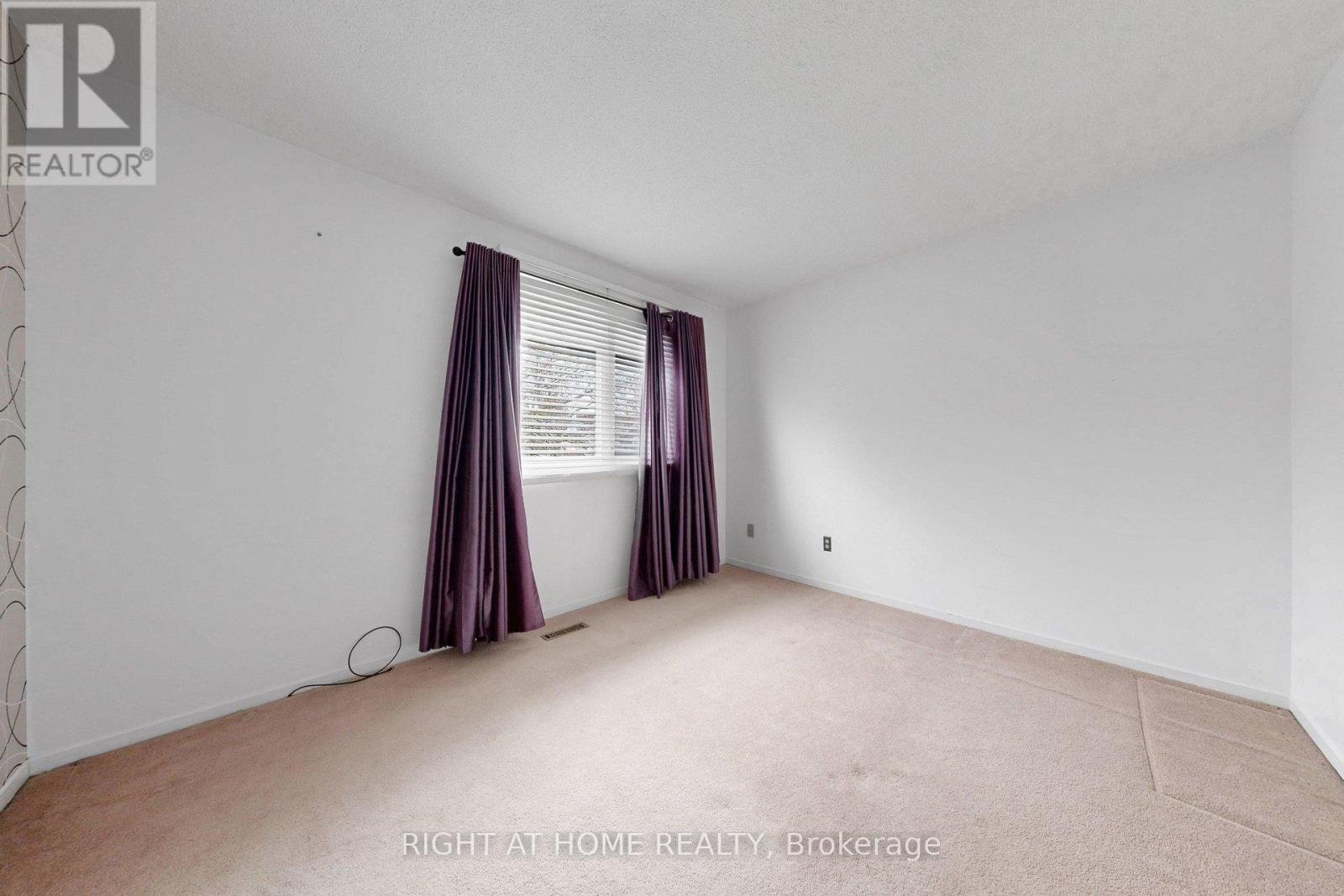 22 Blueridge Square, Brampton, Ontario  L6Z 1A1 - Photo 31 - W13003422