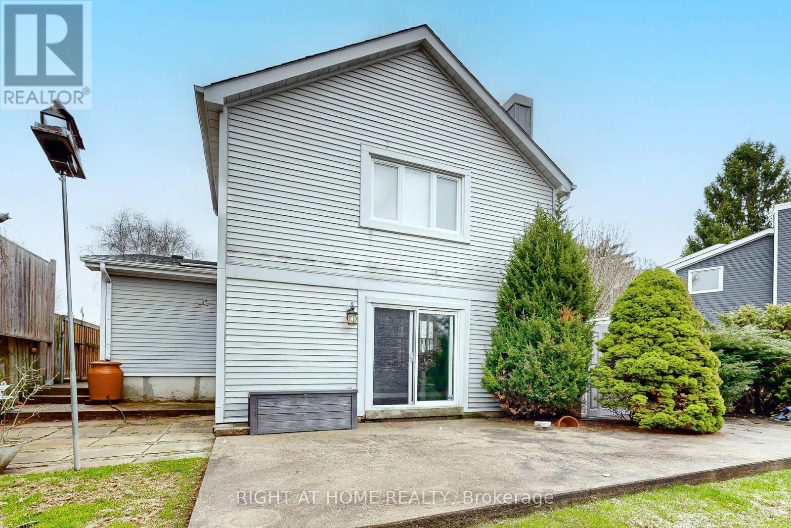 22 Blueridge Square, Brampton, Ontario  L6Z 1A1 - Photo 45 - W13003422