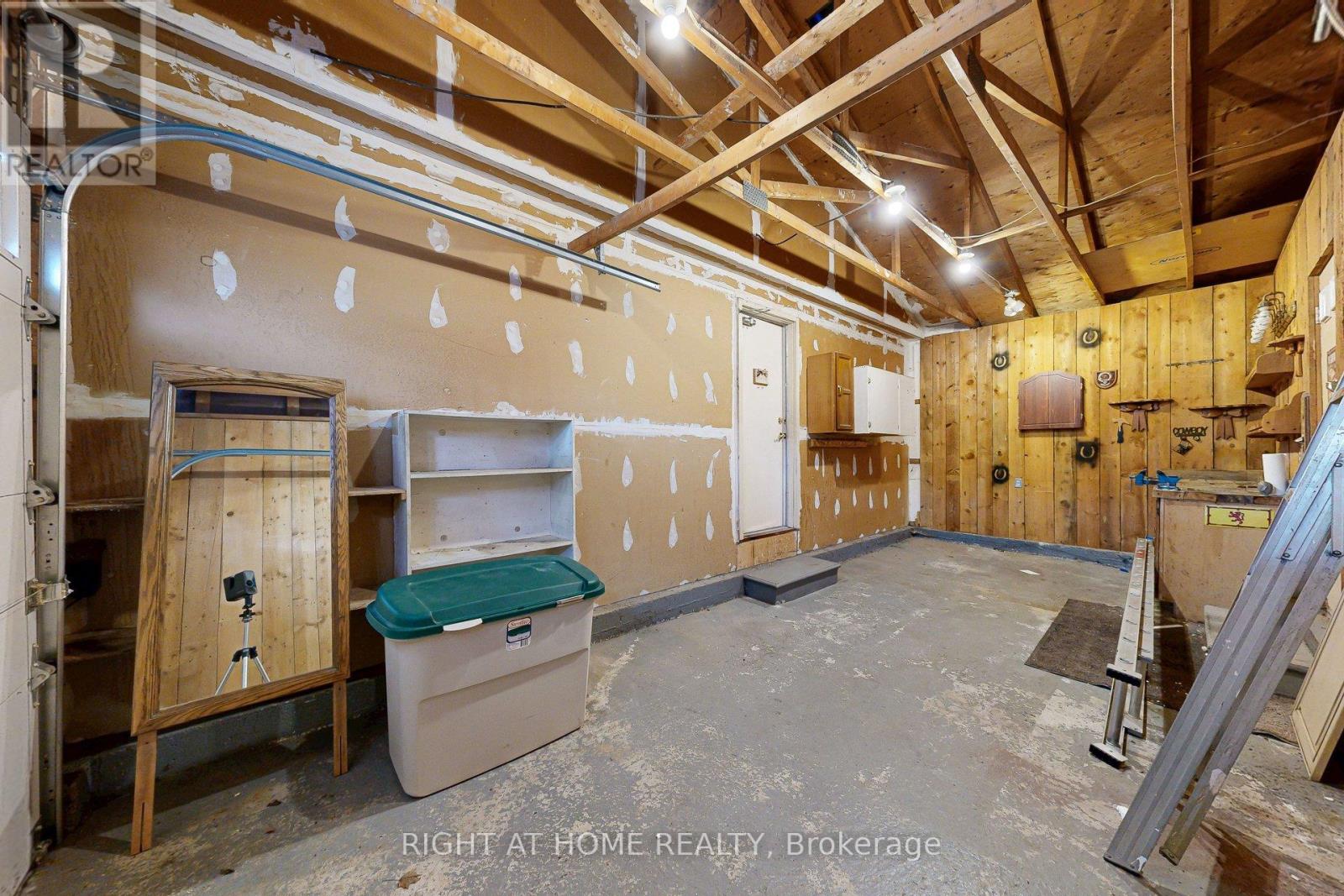 22 Blueridge Square, Brampton, Ontario  L6Z 1A1 - Photo 50 - W13003422