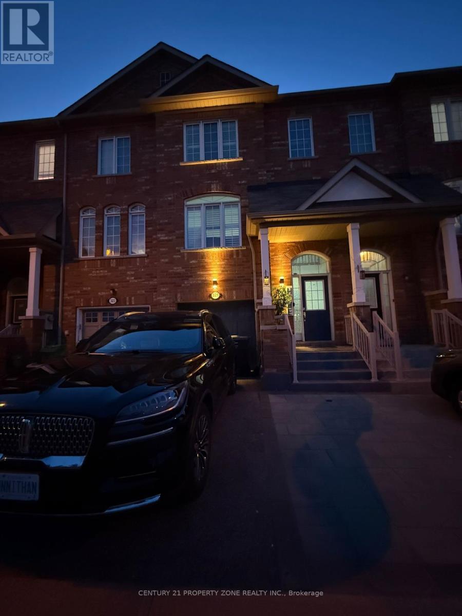 321 ASPENDALE CRESCENT, Mississauga, Ontario