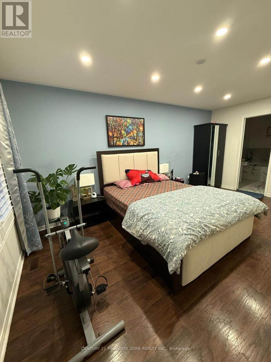 321 Aspendale Crescent, Mississauga, Ontario  L5W 0E7 - Photo 10 - W13003454