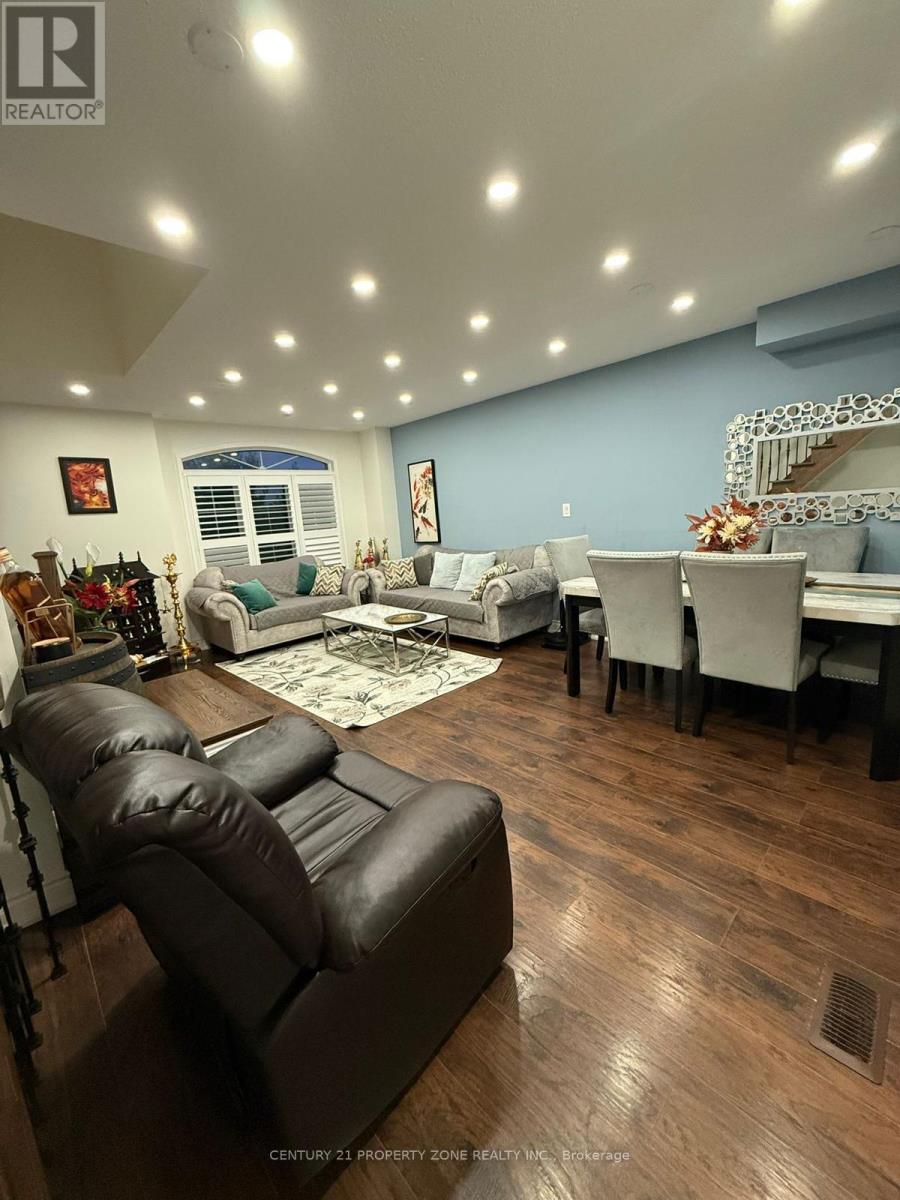 321 Aspendale Crescent, Mississauga, Ontario  L5W 0E7 - Photo 24 - W13003454