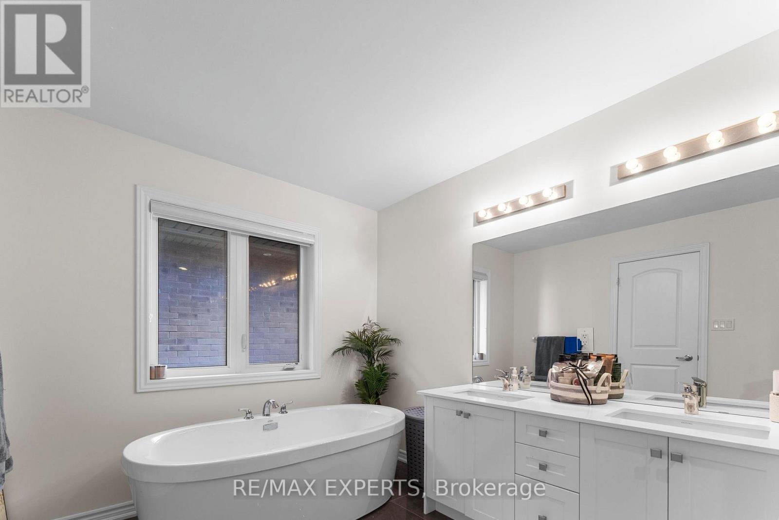 572 Queen Mary Drive, Brampton, Ontario  L7A 4Y6 - Photo 27 - W13003486