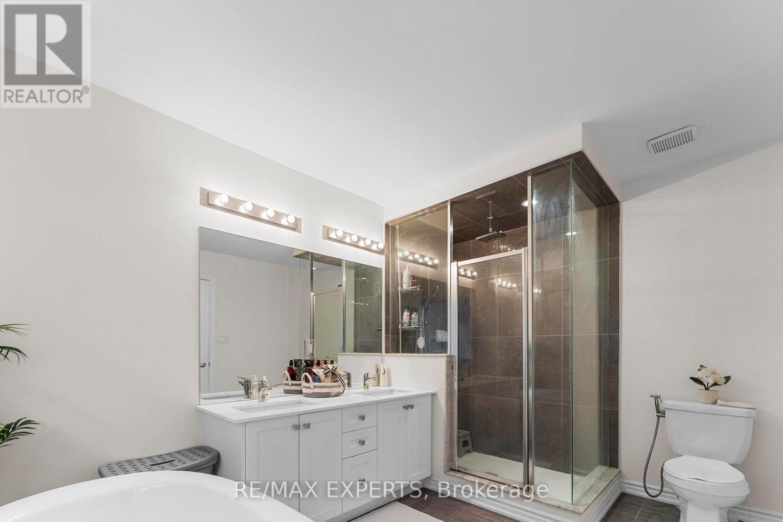 572 Queen Mary Drive, Brampton, Ontario  L7A 4Y6 - Photo 28 - W13003486