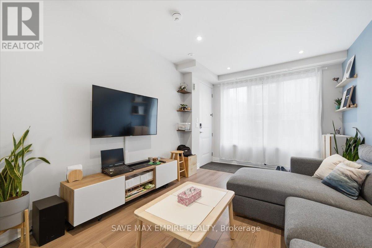 227 - 652 Cricklewood Drive, Mississauga, Ontario  L5G 0B7 - Photo 5 - W13003498