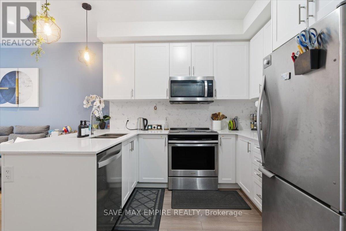 227 - 652 Cricklewood Drive, Mississauga, Ontario  L5G 0B7 - Photo 9 - W13003498