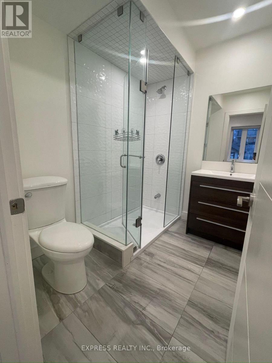 Main - 71 Chamberlain Avenue, Toronto, Ontario  M6E 4J9 - Photo 10 - W13003566