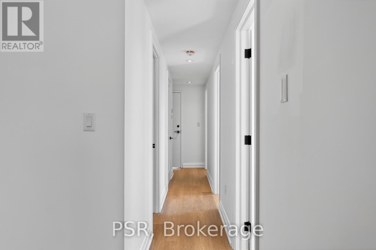 B - 218 Aileen Avenue, Toronto, Ontario  M6M 1G4 - Photo 27 - W13003592