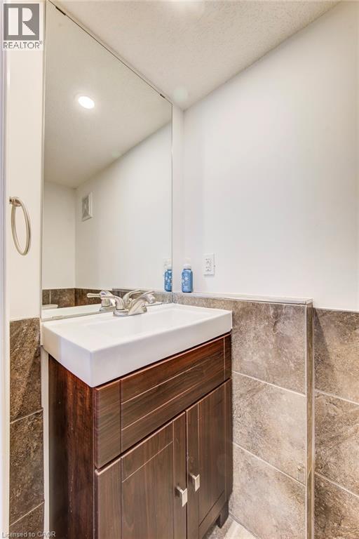 85 Burlington Drive, Kitchener, Ontario  N2B 1T4 - Photo 24 - 40821049