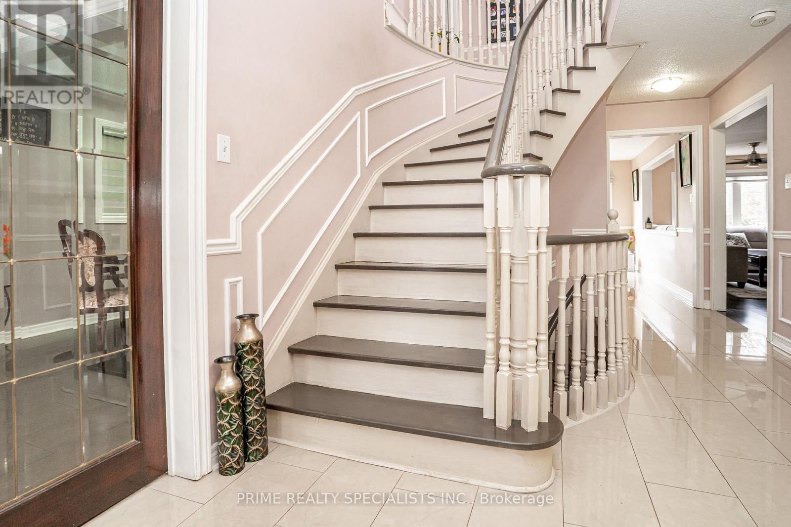 52 Deerglen Drive, Brampton, Ontario  L6R 1M3 - Photo 18 - W13003594