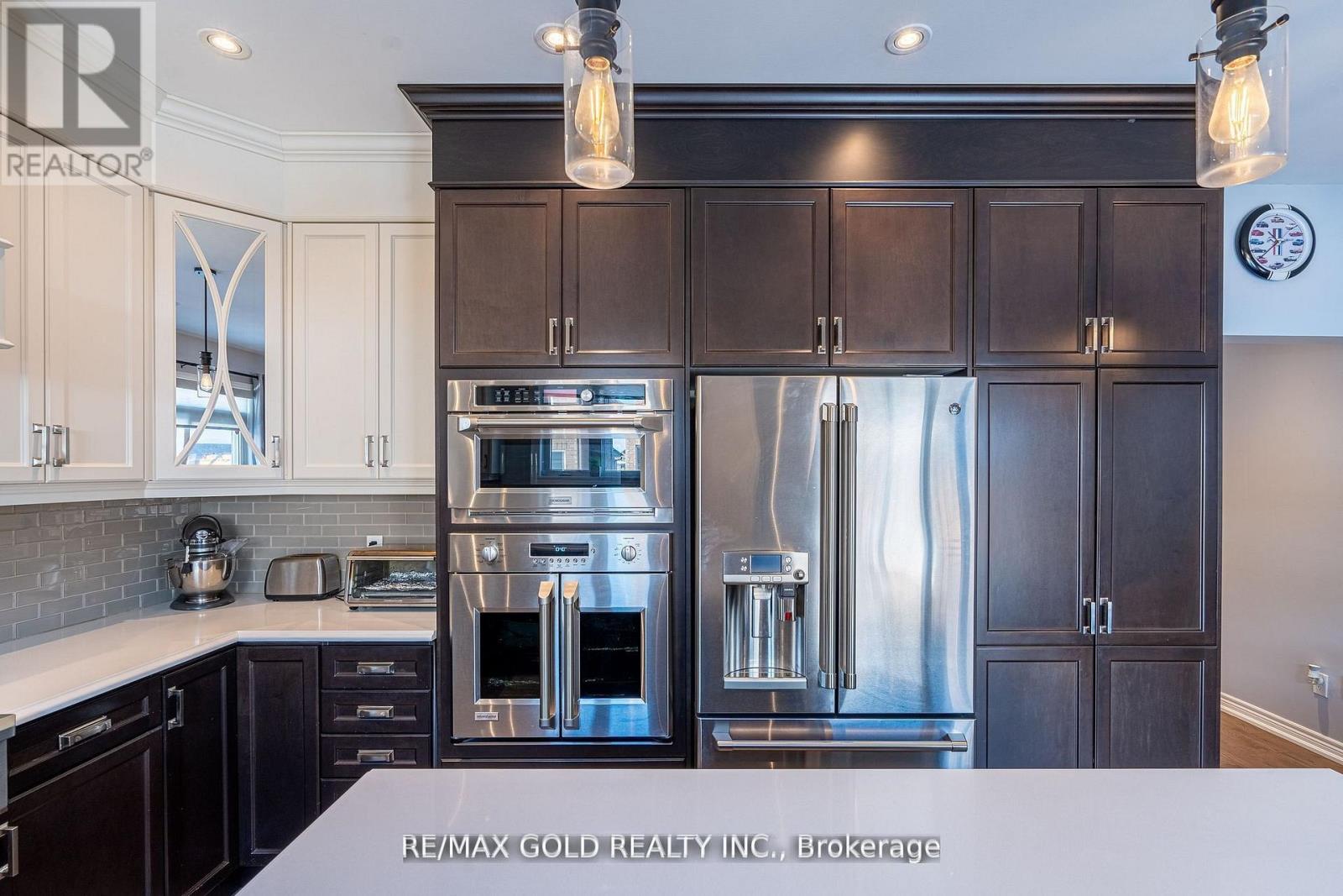 10 Spokanne Street, Brampton, Ontario  L6R 4A2 - Photo 10 - W13003650